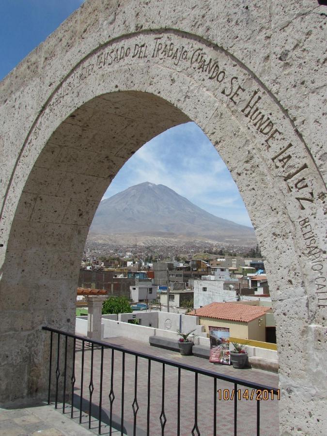 Hostal Lluvia De Oro Arequipa Buitenkant foto