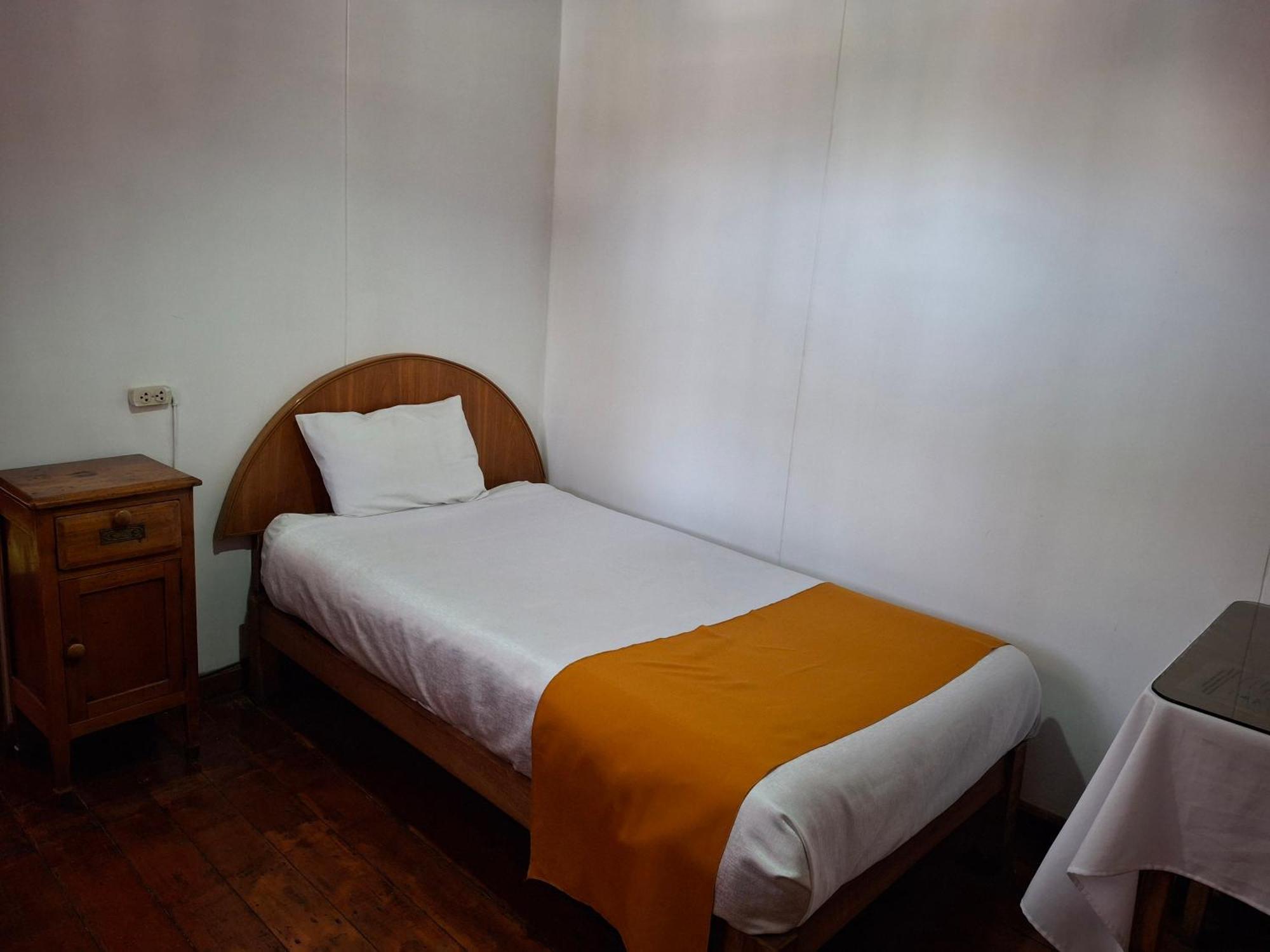 Hostal Lluvia De Oro Arequipa Buitenkant foto