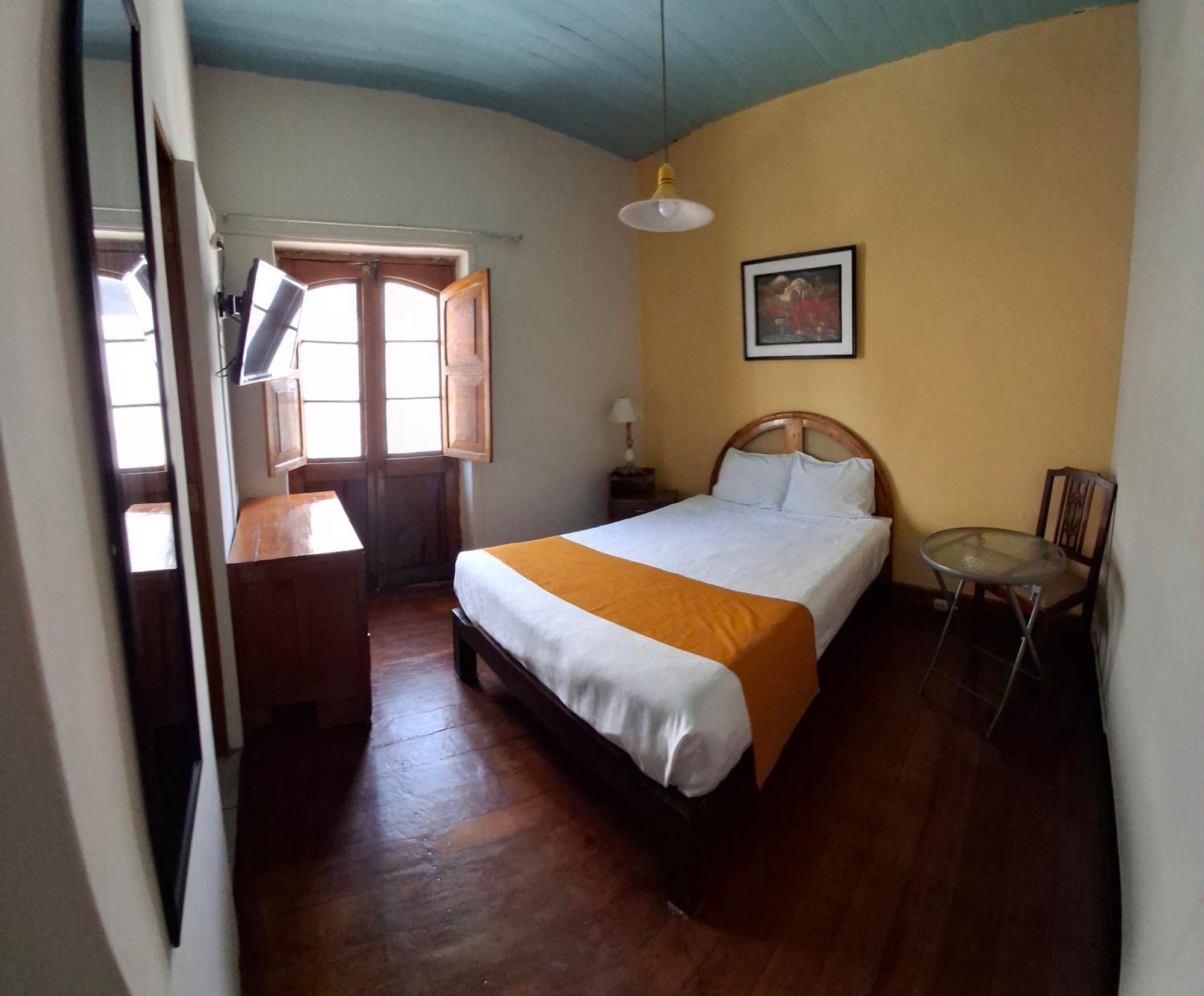 Hostal Lluvia De Oro Arequipa Buitenkant foto