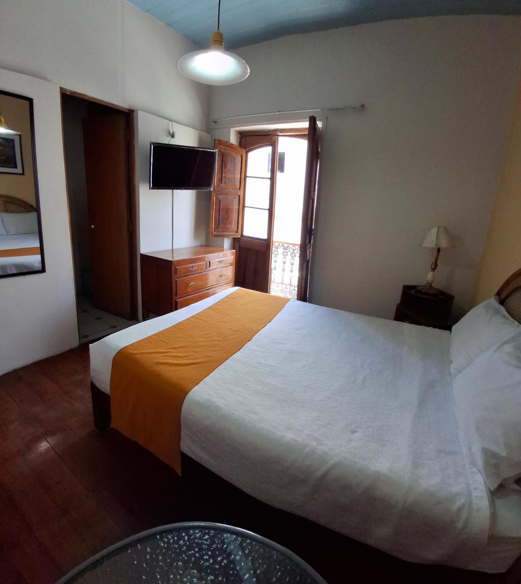 Hostal Lluvia De Oro Arequipa Buitenkant foto