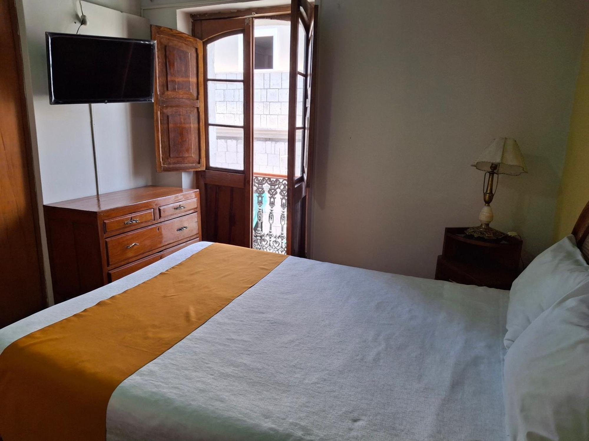Hostal Lluvia De Oro Arequipa Buitenkant foto